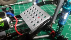 OSX10 / SCX10 Receiver / ESC Mount