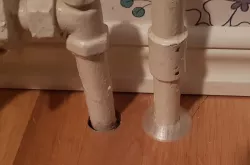 Radiator pipe cover
