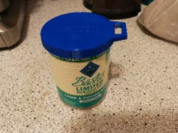 Snap-On Dog Food Lid (With Spoon Holster)