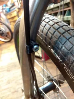 Bicycle cable guide