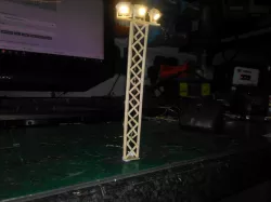 Flood Light Tower 00 OO HO 