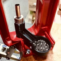 LEE PRIMER CHUTE & TRAY