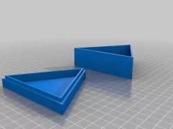 My Triangular Lidded Box