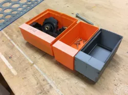Stackable Screw Boxes