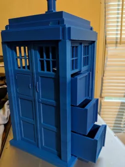 TARDIS Jewelry Box