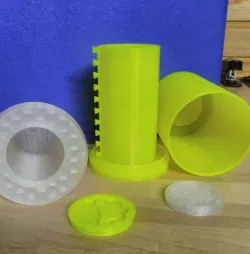 Ultralight Fishing Rigbin with internal compartment