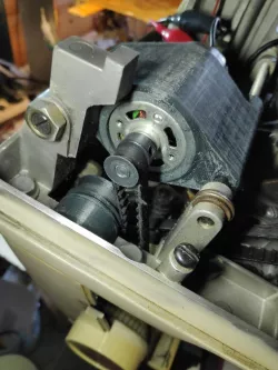 608 belt tensioner (Sewing machine)