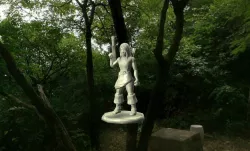 crossbow hunter / warrior