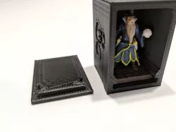 D&D Miniature Figurine box for Heroforge models