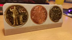 Disney World Medallion Holder (x1, x2, x3, x4)