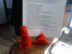 Moai Page Holder