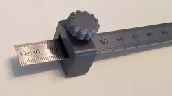 scratch gauge / Streichmaß