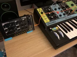Easy printable Moog Werkstatt vertical stand