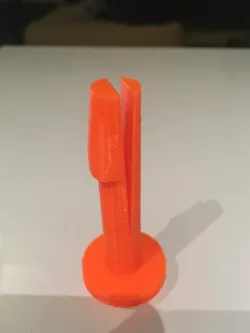 Hinge Pin for Mobile Garbage Bins (Tapón Eje Tapa Cubo Basura)
