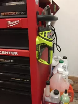 RYOBI FLASHLIGHT MOUNT