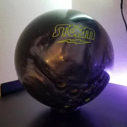 Simple Bowling Ball Holder Ring