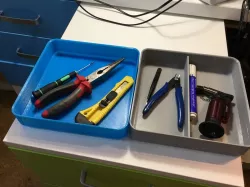 Square stackable boxes