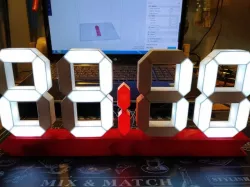 7 segment clock