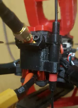 Alfa Monster antenna support