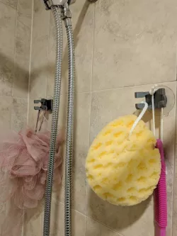 bathroom hook suction cup