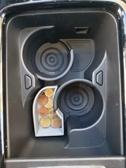 Kia e-Niro coin box
