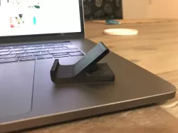 Mobile phone stand lanscape mode