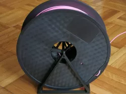 Triangular Spool Holder