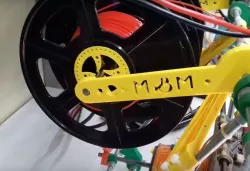 Claw lids spool holder