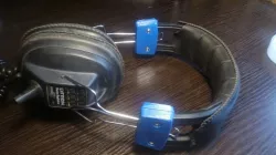 Headphone mount