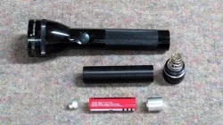 Mag-Lite 2-Cell C Size Adapter for 18650 Lithium Batteries