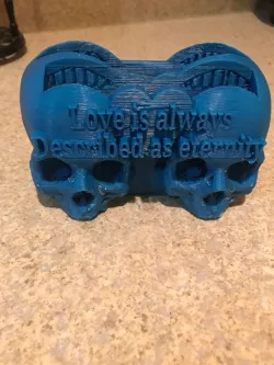 Skull desk organizer