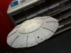 Hangable UFO