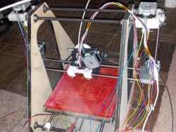 Prusa Mendel Reprap lasercut side plates