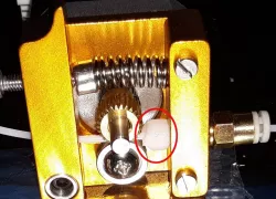extruder insert for flexable filament
