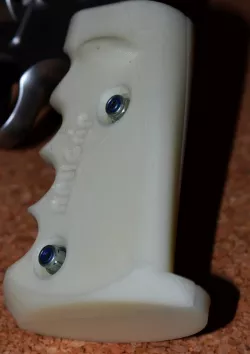 S&W 686 match grip