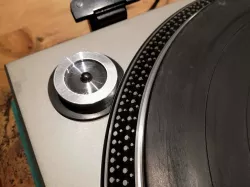 Technics SL-1300 SL-1400 SL-1500 45rpm adaptor holder