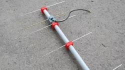 Portable YAGI antenna components