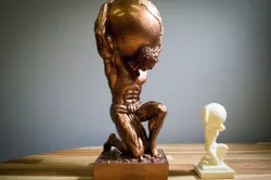 Scanned statue of Atlas holding the world