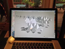 Tetrahedral Hubs