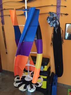 Vertical Wind turbine and 3Phase alternator 9 Coils / 12 magnets