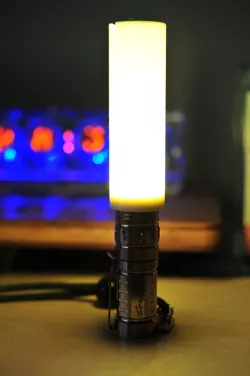 Flashlight diffuser