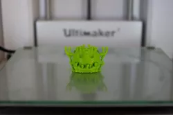 Pot de fleur monstre