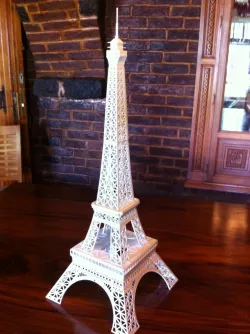 Eiffel Tower HD