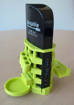 Modular desktop battlestation for UD-3900