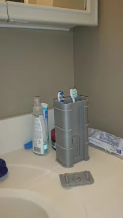 Sci-Fi Toothbrush Container