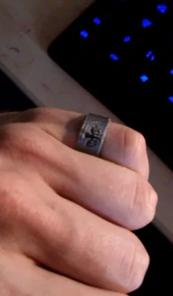 Spectre ring