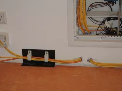 Cable Wall Mount