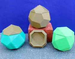 Pentagonal Icositetrahedral Containers   