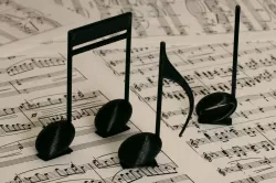 Musical Note Ornament