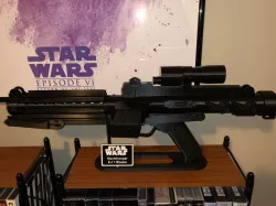 Stormtrooper E-11 Blaster Stand